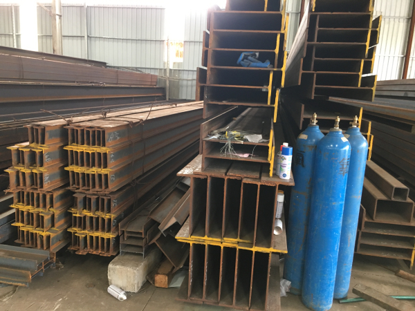 鋼結構廠房施工設備